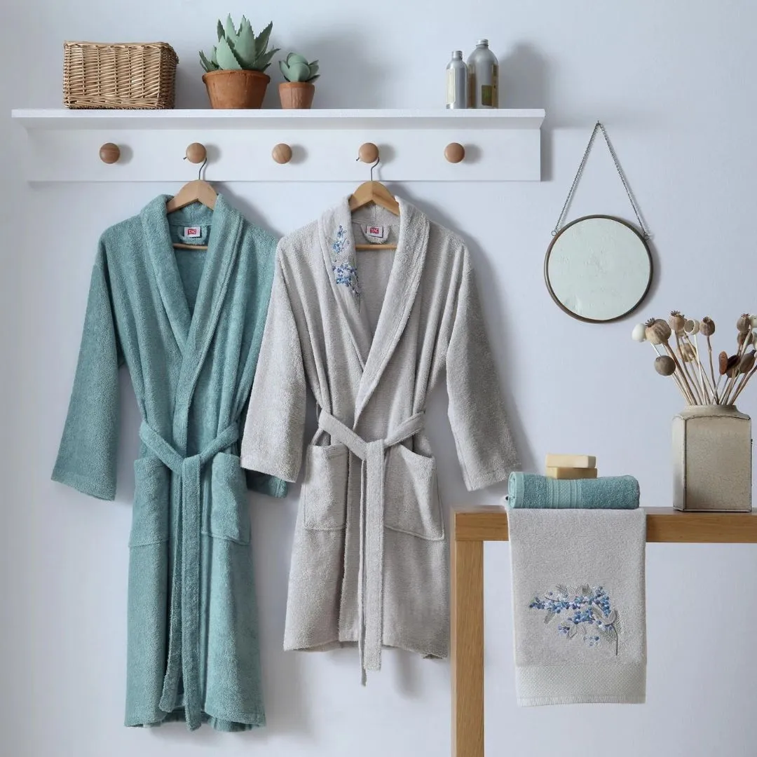 71318677 Tac Mimosa Soft Bambu porodični set bademantila boja kamena  | Tellux - Vaš put do savršenog doma